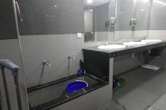 Baño en la estacion de trenes